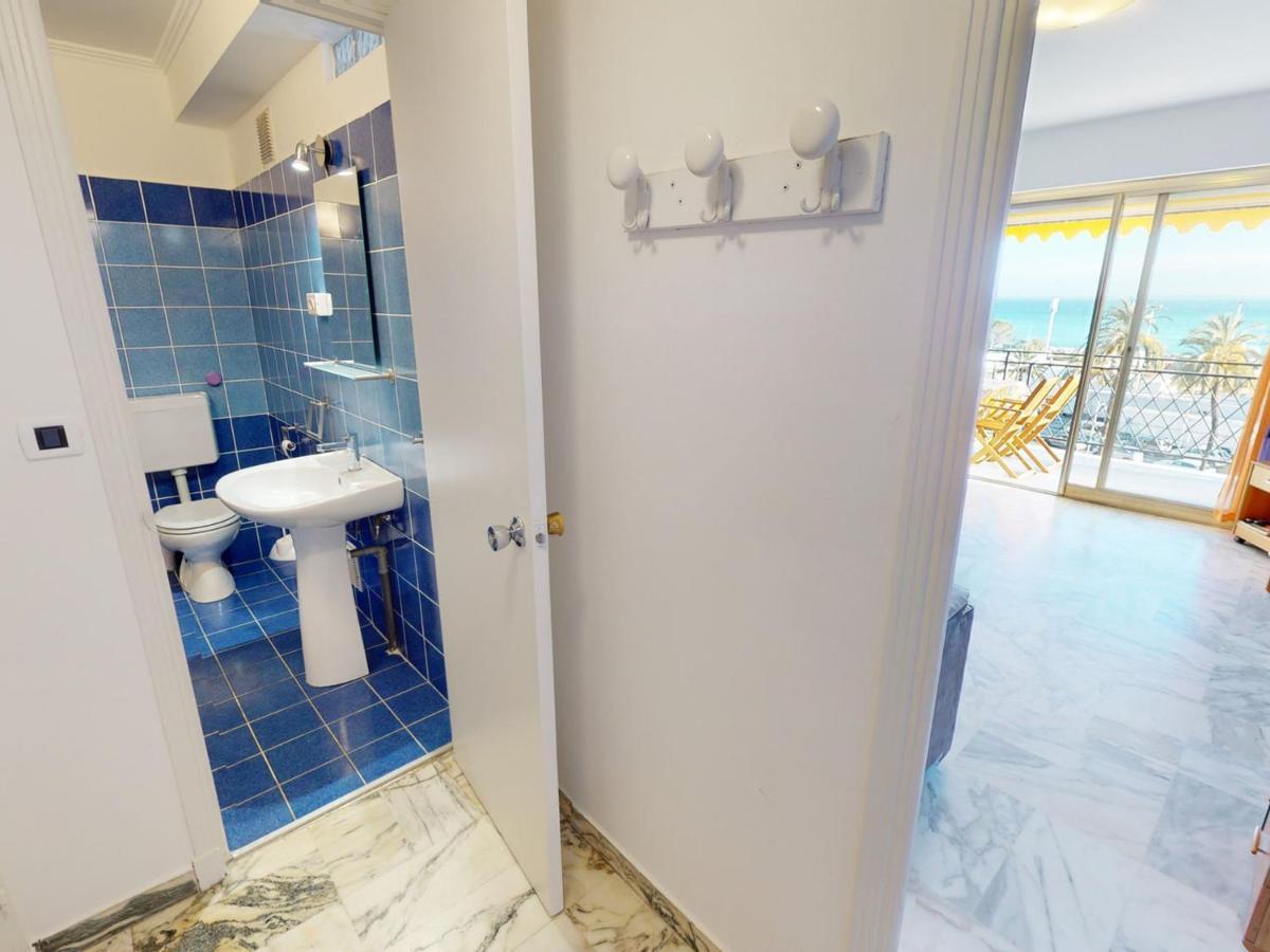 Studio Climatise Avec Terrasse Face Mer A Menton - Fr-1-196-208 Dış mekan fotoğraf